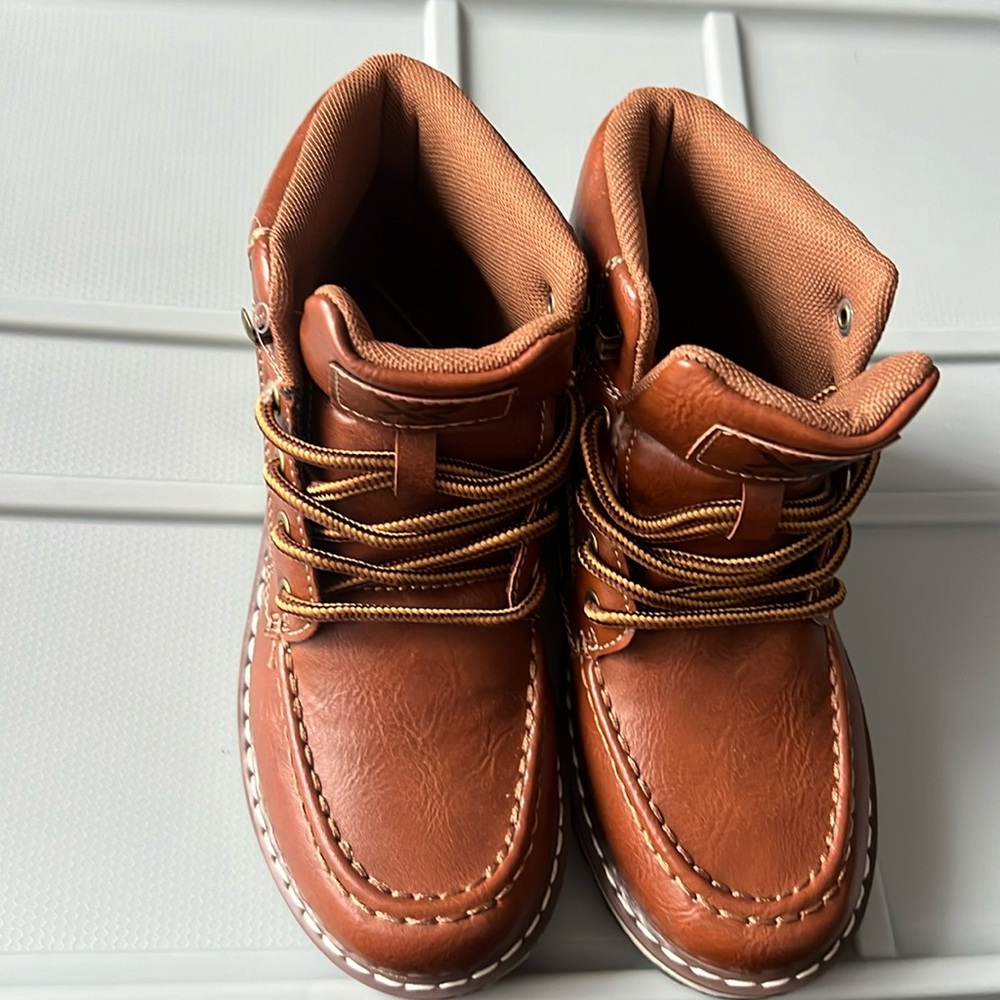 X-ray Brown boots size 1 (new)